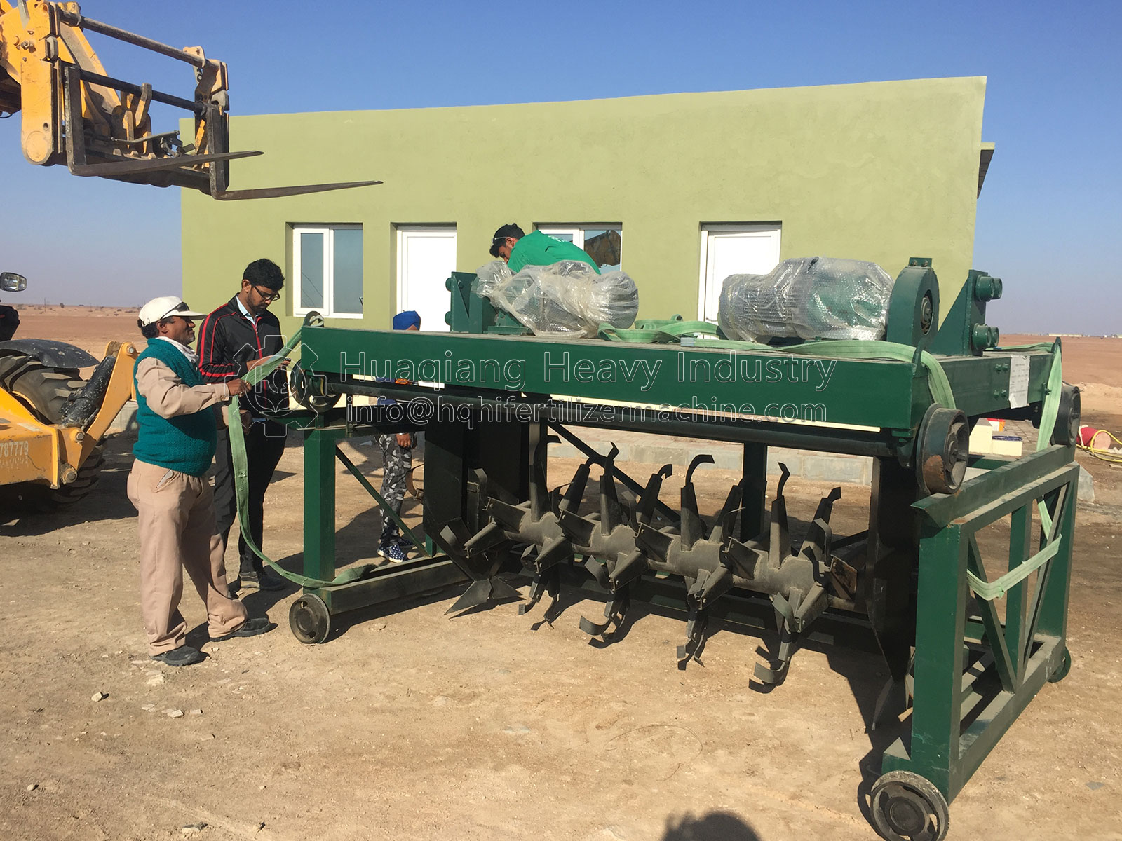 Saudi customer visit organic fertilizer production equipment